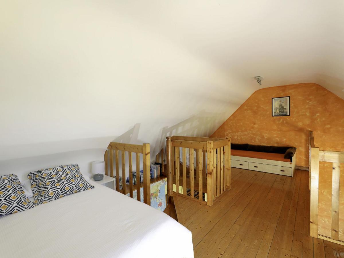 Bright Cottage In A Quiet Location, Near The Coast, Sibiril Exterior foto
