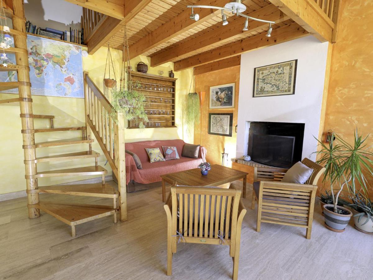 Bright Cottage In A Quiet Location, Near The Coast, Sibiril Exterior foto