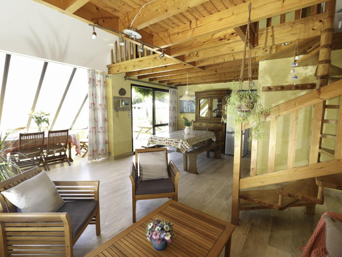 Bright Cottage In A Quiet Location, Near The Coast, Sibiril Exterior foto